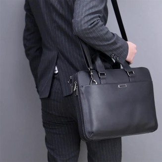 Black wear-resistant and durable leather briefcase