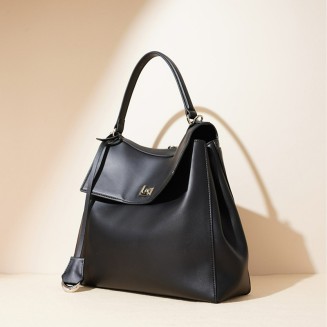High quality large capacity waterproof leather backpack