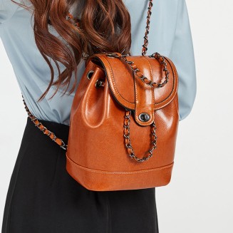 Elegant high-end chain clamshell backpack