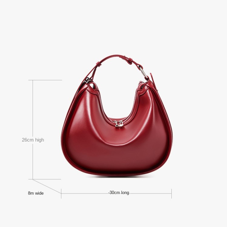 New smooth minimalist leather handbag