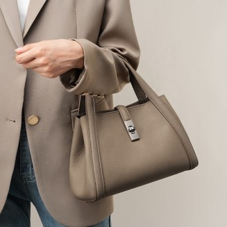 Fashion simple buckle leather handbag