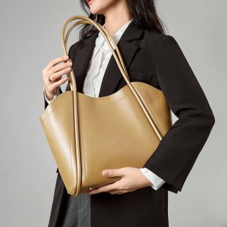 Smooth leather large capacity women's handbag