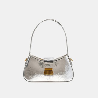Exquisite and elegant leather women's handbag