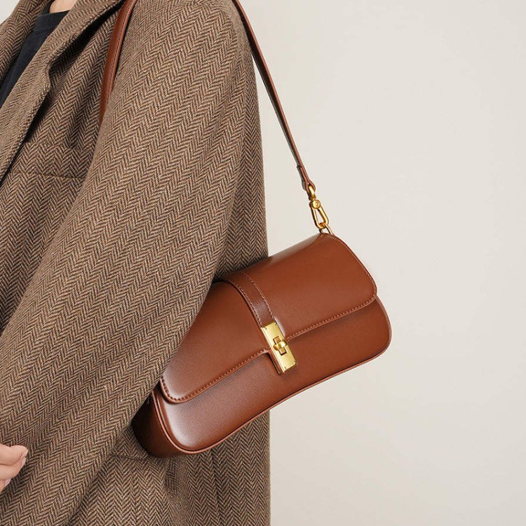 Elegant smooth leather women's shoulder bag
