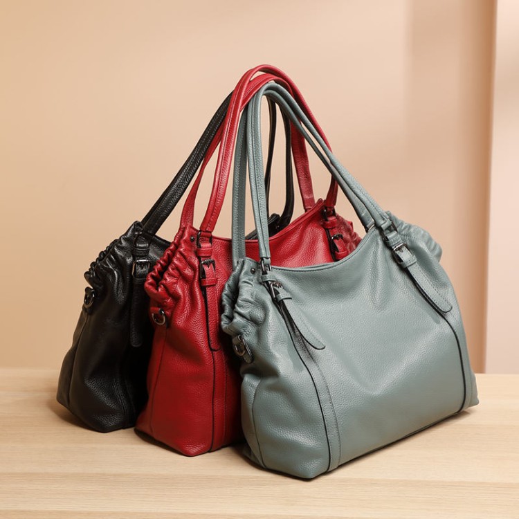 Simple large-capacity leather women's shoulder bag