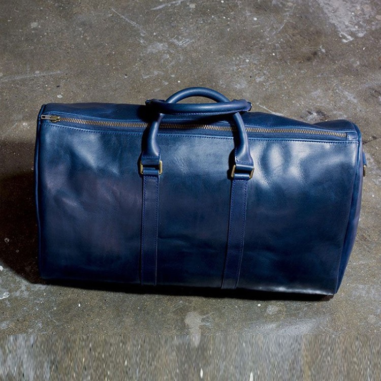 Blue quilted large capacity leather travel bag