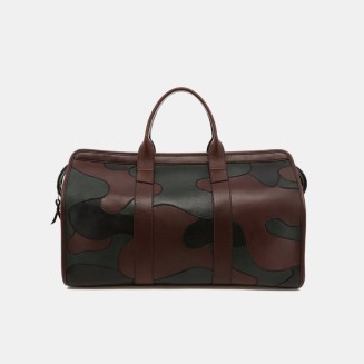Camouflage leather waterproof large capacity travel bag