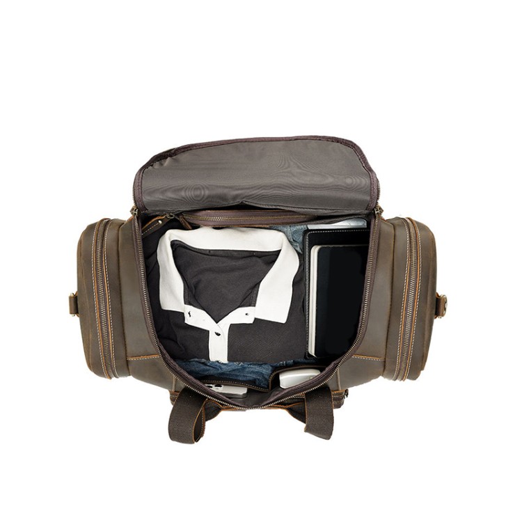 Wear-resistant and waterproof leather travel bag