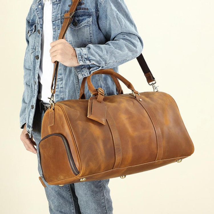 Retro spacious practical leather travel bag